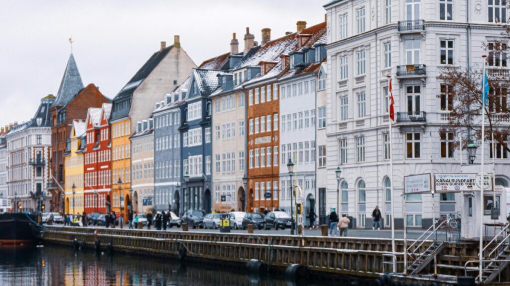 Como bloguers Twitter Angola podem colaborar com advertisers Belgium em 2025