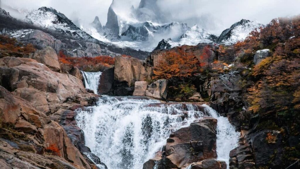 2025 United States Instagram AllCategory Advertising Rate Card Angola