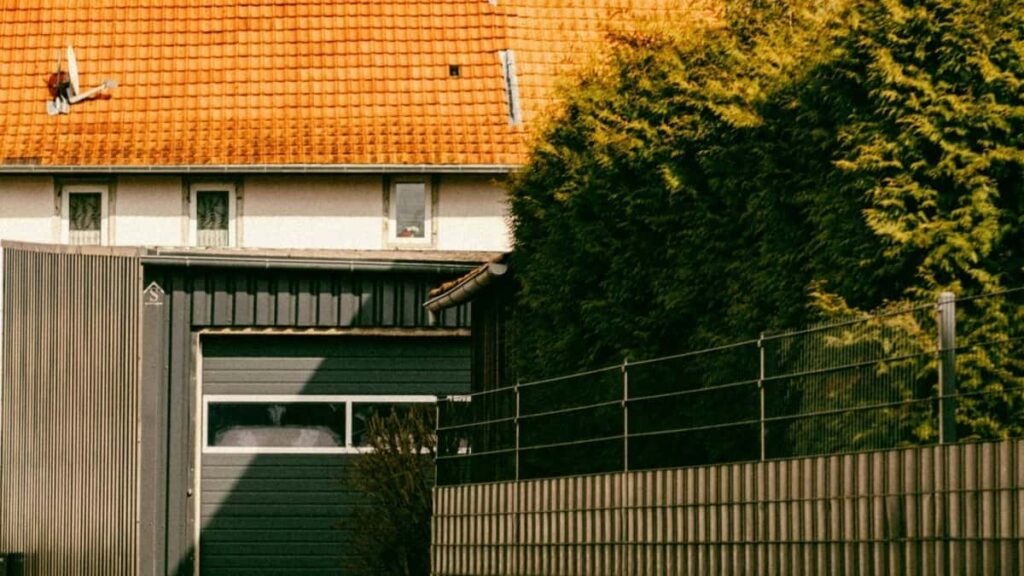 2025 Canada Facebook AllCategory Advertising Rate Card Angola Insights