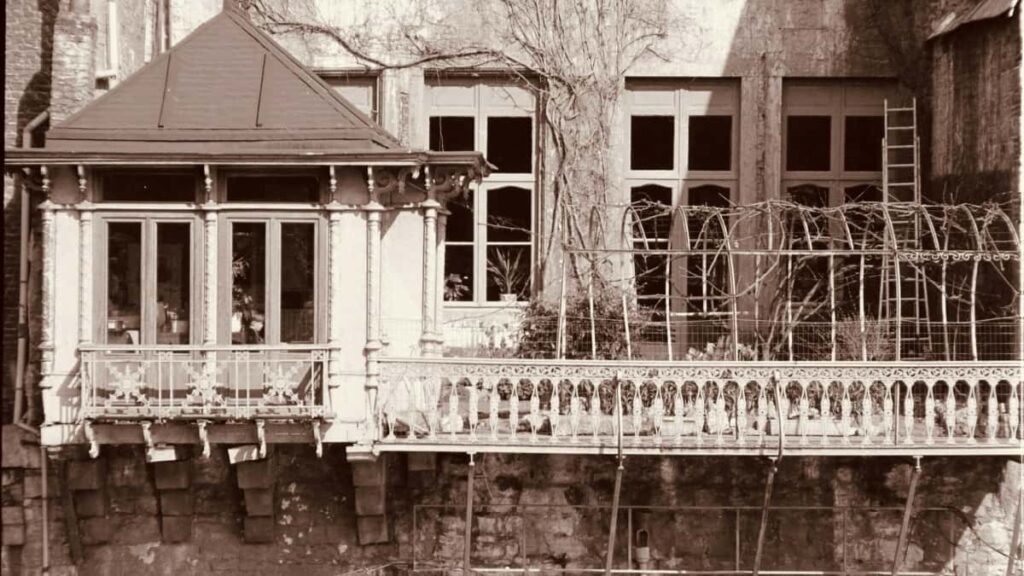 2025 Italy Facebook AllCategory Advertising Rate Card para Angola