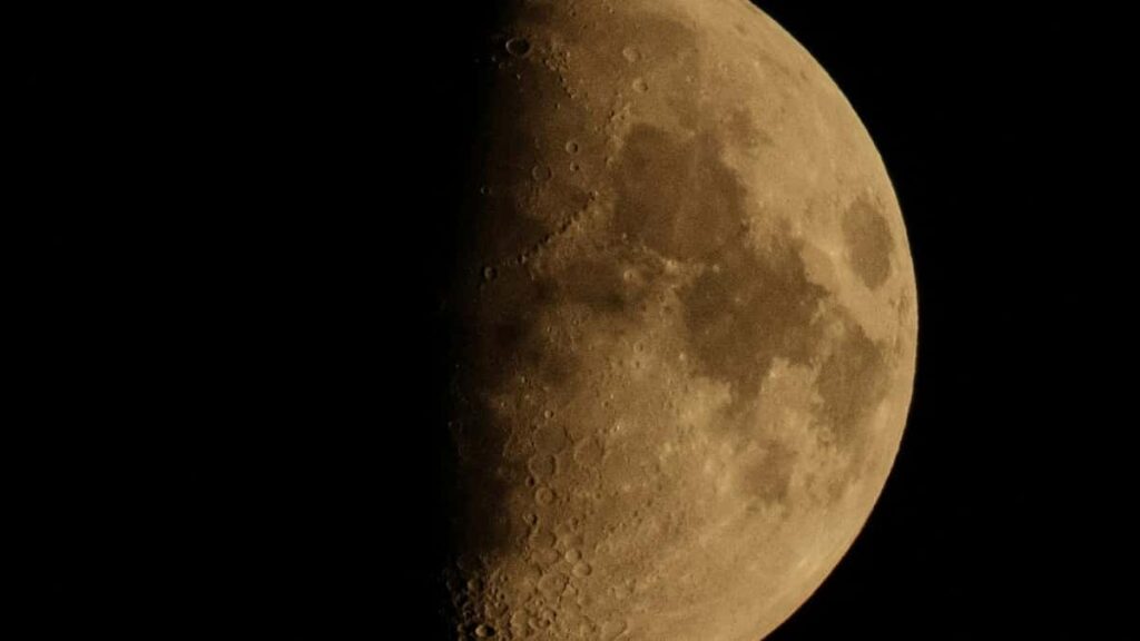 Tabela de Preços Publicitários LinkedIn Emirados Árabes Unidos 2025