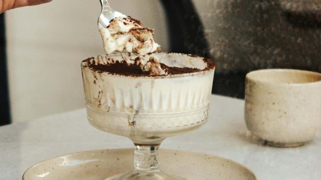 2025 India Snapchat All Category Advertising Rate Card para Angola