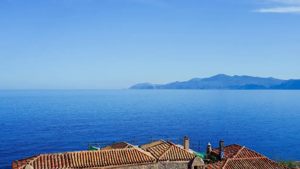 Descubra estratégias práticas para creators angolanos conectarem com marcas dos EUA no Telegram e impulsionarem inscrições em cursos online.