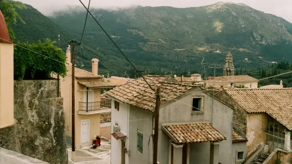 Descobre como criadores angolanos podem colaborar com Taobao e marcas turcas para arrasar em flash sales.