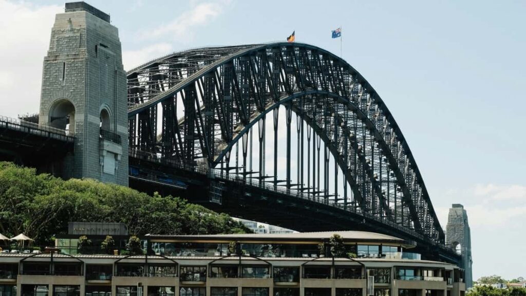 Guia prático para criadores em Angola usarem Twitter para promover produtos limitados, com dicas que funcionam mesmo.