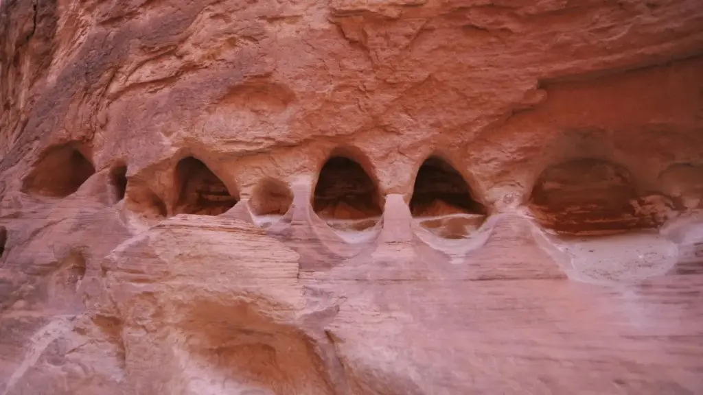 Guia prático para anunciantes em Angola: como identificar criadores no Telegram do Canadá e transformar audiência engajada em leads qualificados.