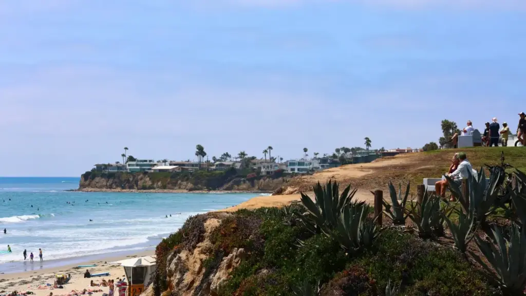 Guia prático para criadores em Angola sobre como encontrar, contactar e negociar com marcas portuguesas que vendem na Amazon — para fazer vlogs de viagem com conteúdo de marca.