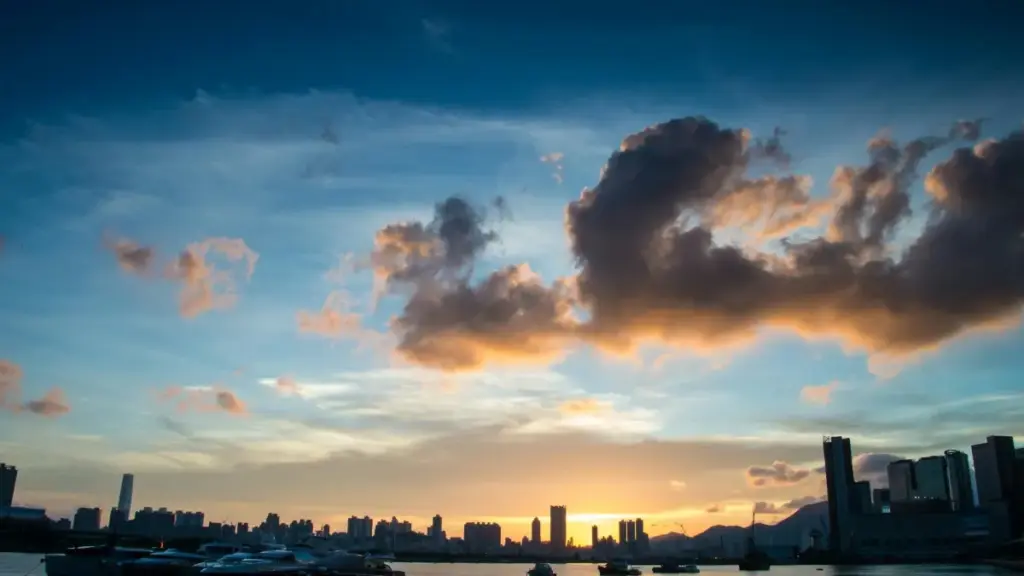 Guia prático para marcas em Angola encontrarem criadores no Telegram na Colômbia e montar parcerias com microinfluenciadores. Táticas, riscos e exemplos reais, com base em tendências 2022–2024.