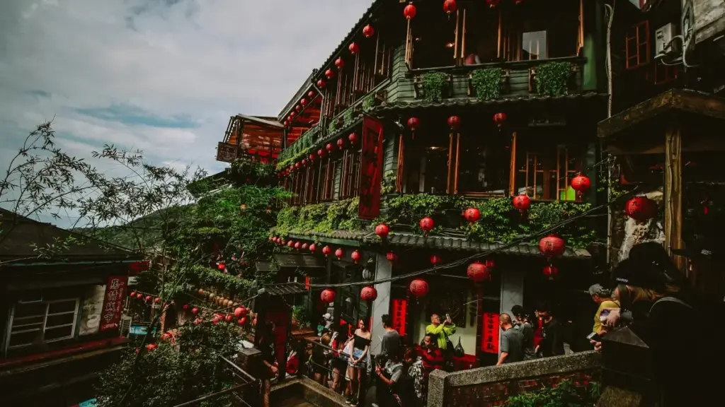 Guia prático para anunciantes em Angola: localizar creators Chingari em Chipre e transformar conteúdo em tráfego e instalações para apps de fitness.