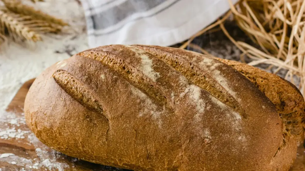 Guia prático para criadores em Angola: estratégias reais para chegar a marcas indonésias no Facebook e fechar colaborações com boards de turismo.