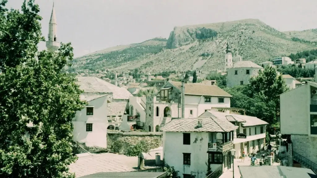 Guia prático para criadores em Angola que querem contactar marcas da Etiópia via Line e transformar conteúdo em rendimento. Estratégias, exemplos locais e ferramentas úteis.