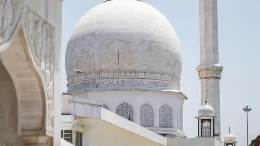 Guia prático para anunciantes em Angola encontrarem creators da Bulgária no KakaoTalk e testar conceitos de produto com métodos locais e táticos.