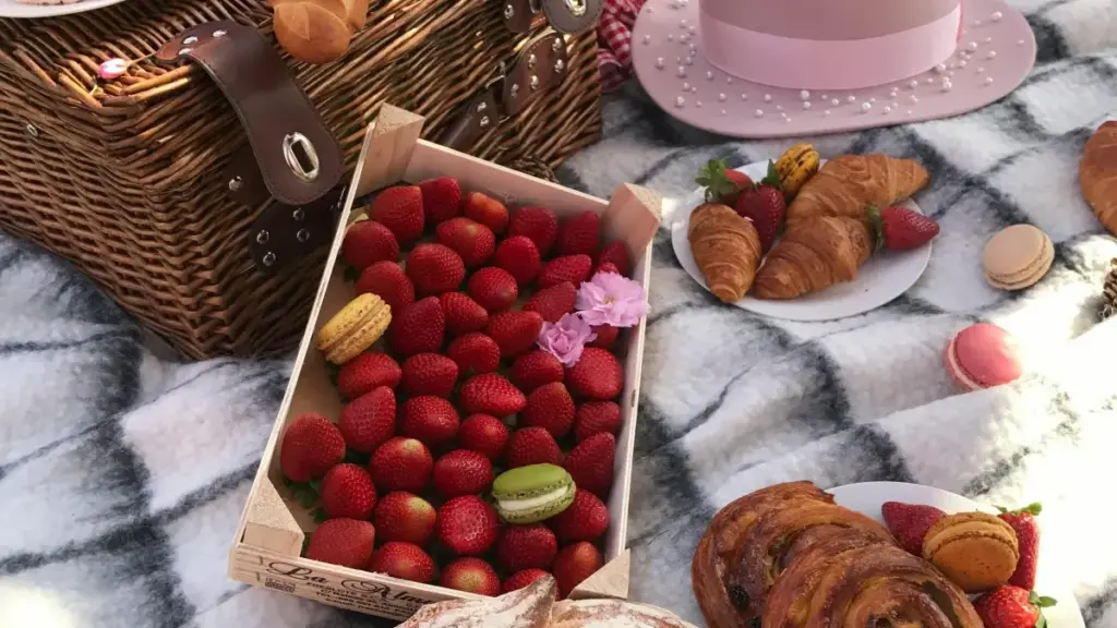 Guia prático para criadores em Angola: como descobrir, abordar e gravar conteúdo BTS com marcas finlandesas vendidas na Amazon, passo a passo.