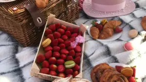 Guia prático para criadores em Angola: como descobrir, abordar e gravar conteúdo BTS com marcas finlandesas vendidas na Amazon, passo a passo.