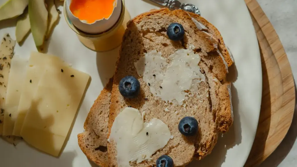 Guia prático para criadores em Angola alcançarem marcas tailandesas no LinkedIn e fechar colabs de styling com táticas locais e sociais.