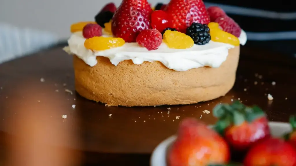 Guia prático para criadores em Angola: como contactar marcas canadenses presentes na Netflix para rever plataformas de aprendizagem, com táticas, exemplos e playbook local.