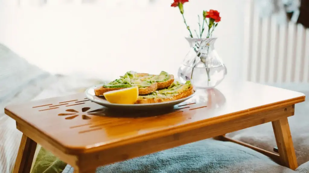 Guia prático para criadores angolanos alcançarem marcas da Malásia no YouTube e fechar parcerias com publishers de jogos.